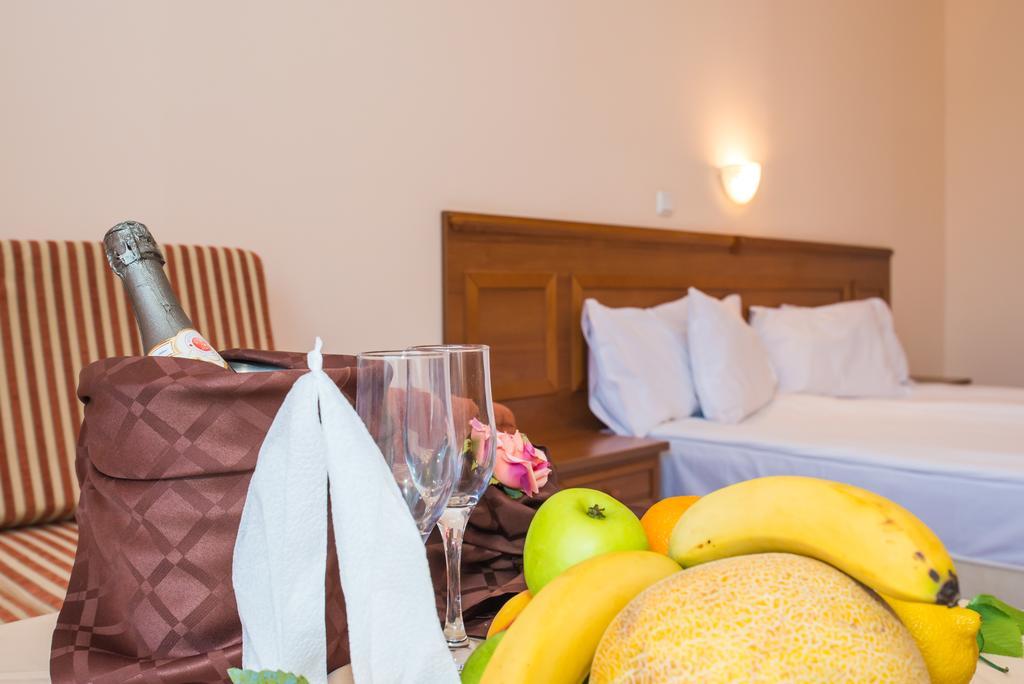 Tiva Del Mar Beach Hotel Светий Влас Номер фото